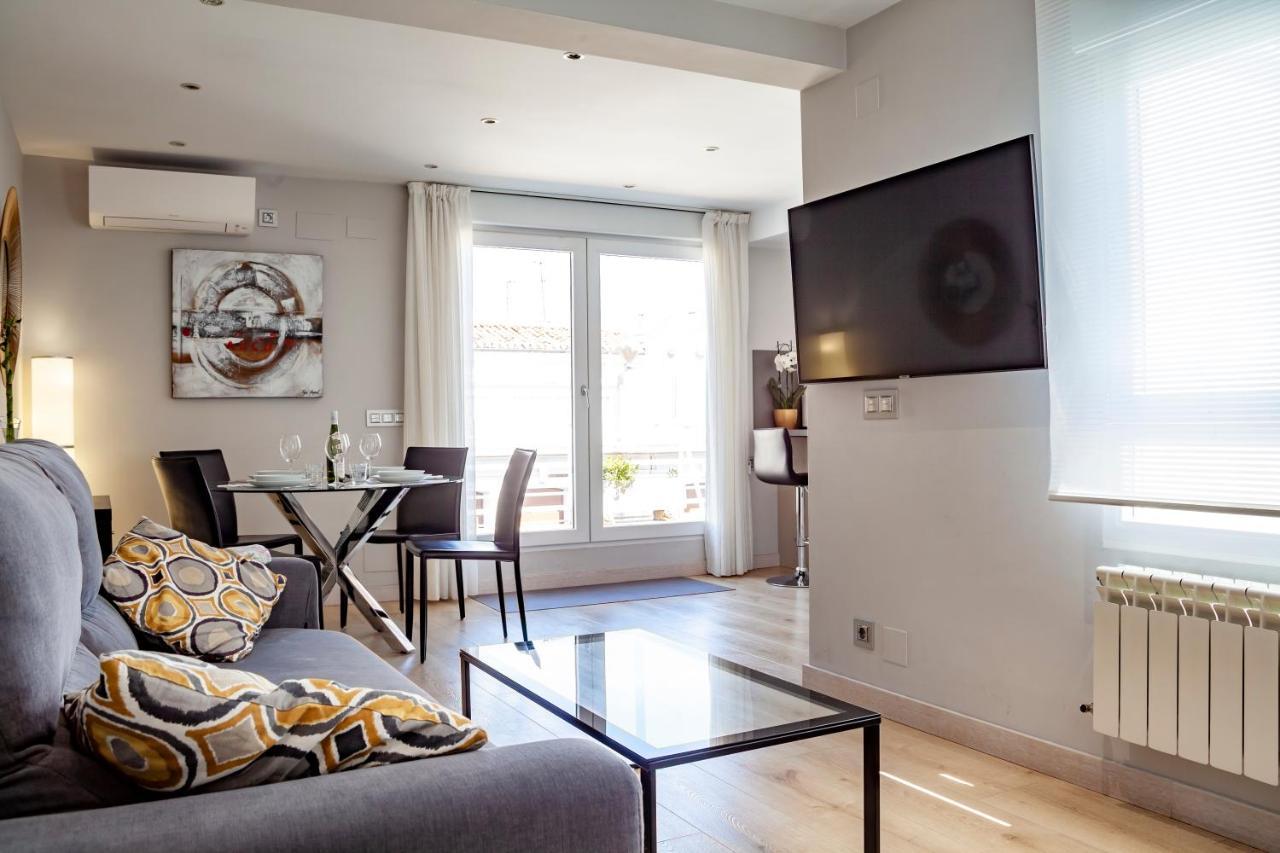 Apartamento BURGO NUEVO: Ático de lujo en pleno centro con terraza y vistas León Exterior foto